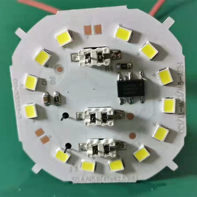 равенства 9w версии 120lm Skd привели сырье шарика